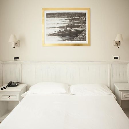 Hotel Sebino Сарніко Екстер'єр фото